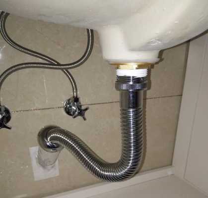 洗手盆水管漏水怎么修理 洗手盆下水管用什么管-第1张图片-DAWOOD LED频闪灯
