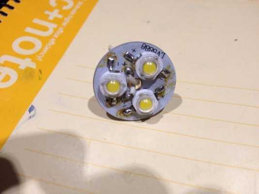 led灯珠烧坏图（led灯珠烧坏的图片）-第3张图片-DAWOOD LED频闪灯