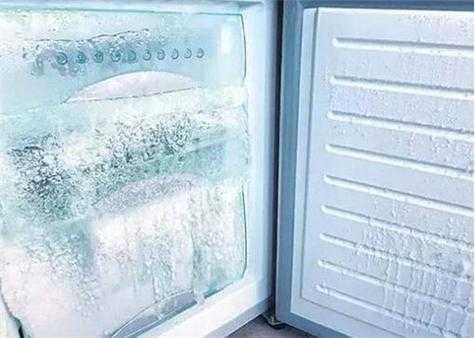  冰箱结霜多少毫米需要除霜「冰箱结霜厚度超过几毫米时要及时除霜」-第1张图片-DAWOOD LED频闪灯