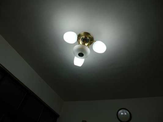 家里有led灯的都看看-第2张图片-DAWOOD LED频闪灯