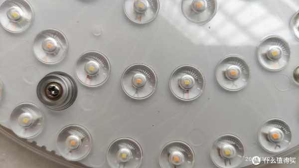 led灯盘有噪音「led灯有滋滋滋的声音危险吗」-第2张图片-DAWOOD LED频闪灯