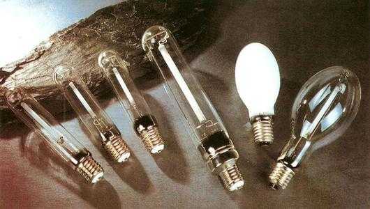  卤灯是什么冷光灯「卤灯的工作原理」-第2张图片-DAWOOD LED频闪灯