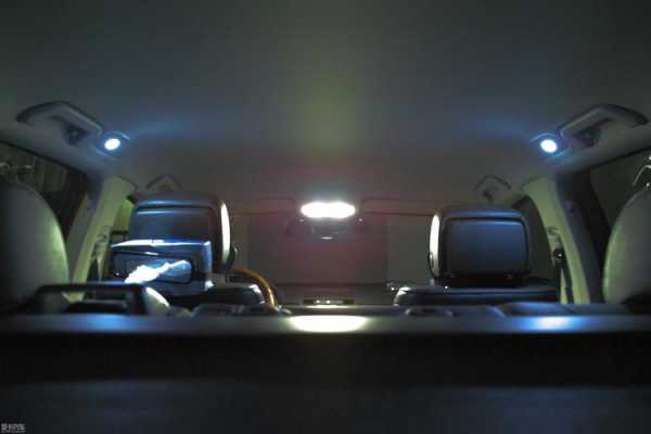车上led灯-第2张图片-DAWOOD LED频闪灯